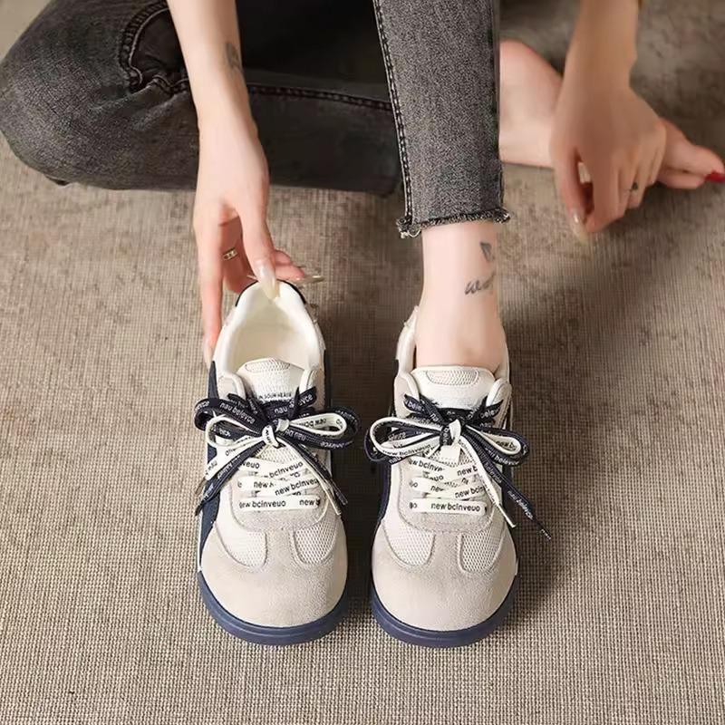 Casual Women's Shoes Autumn New Retro Versatile Board Shoes Fashion Sports Shoes Women