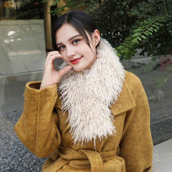 Plush Scarf with Magnetic Design Solid Color Women Thickened Warm Scarf Coat Accessory Daily Commuting Wear