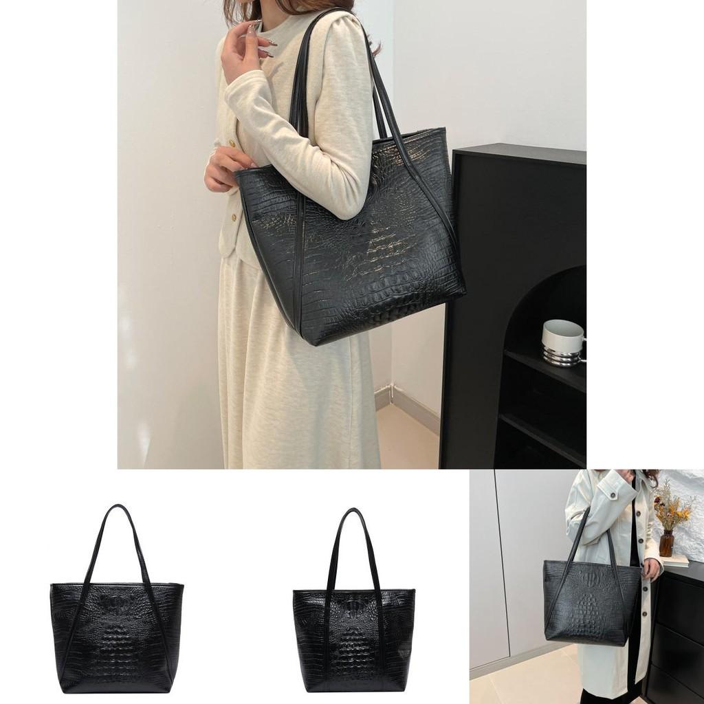 Fashionable Black Crocodile Pattern Tote Bag With Zipper Closure For Everyday Essentials