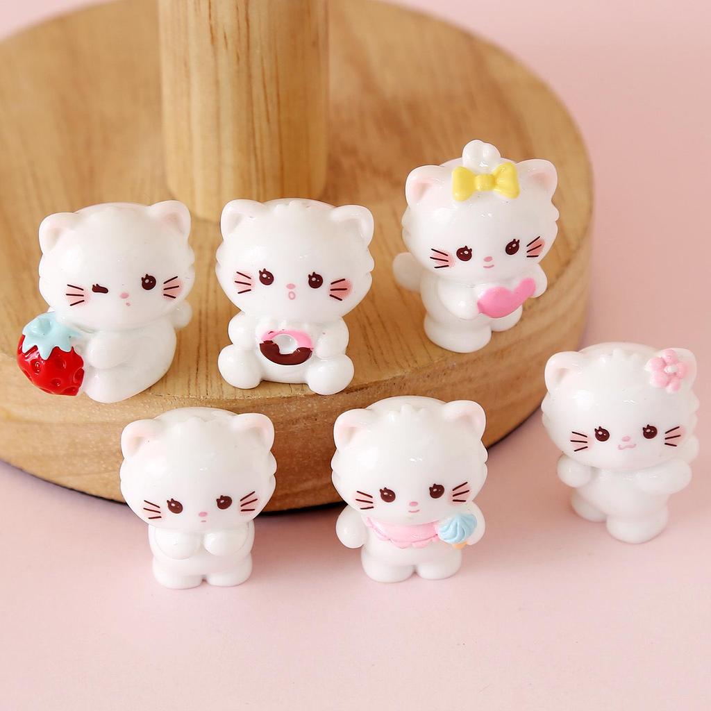 Adorable Mini White Cat Figurine Blind Box - Collectible Souvenir Gift Ornament.