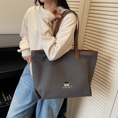Bolsa Tote Feminina 2025 Nova Bolsa de Mão Bolsa de Lona Bordada com Urso Grande Capacidade Bolsa de Ombro para Classe e Trajeto