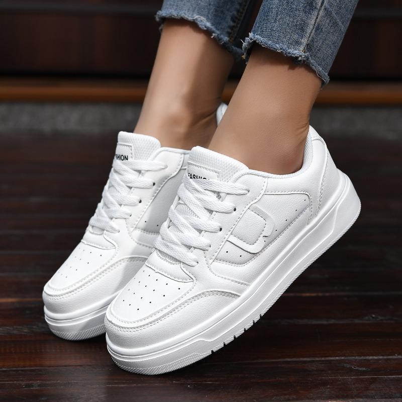 MAEDEF Women's Shoes Skateboarding Shoes Lightweight Breathable Sneakers for Men Women Sports Shoes Casual Vulcanize Footwear