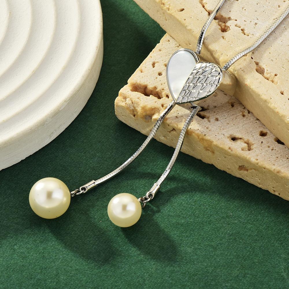 Heart Contemporary Shaped Magnetic Sweater Chain With Pearl Dangles For Style Womens