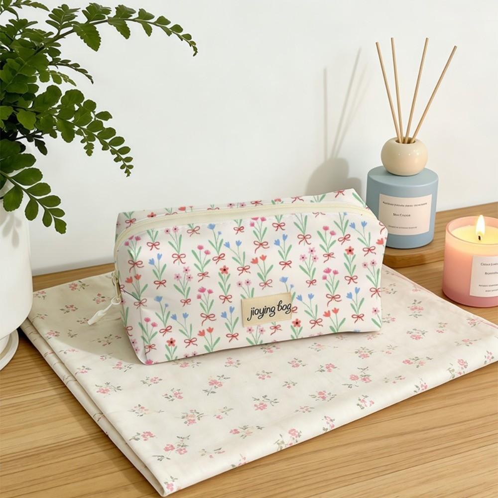 Trendy Flower Bow Makeup Bag Portable Lightweight Cosmetic Organizer Large Capacity Multifunctional Pen Bag for Women красный