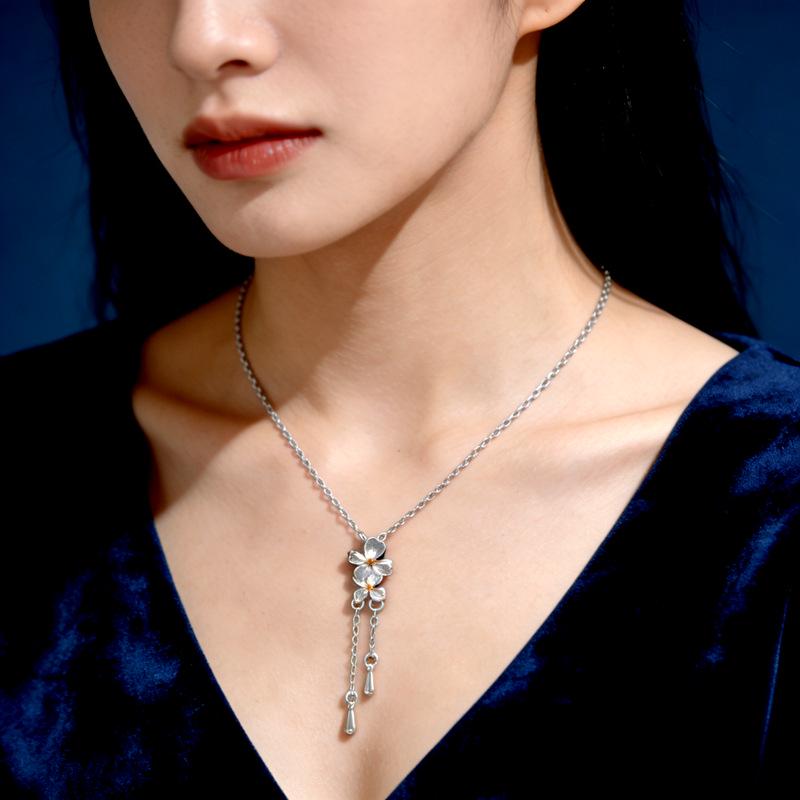 Sterling Silver Floral Necklace for Women - New Chinese Style, Elegant Clavicle Chain Pendant, Ideal Gift for Girlfriend
