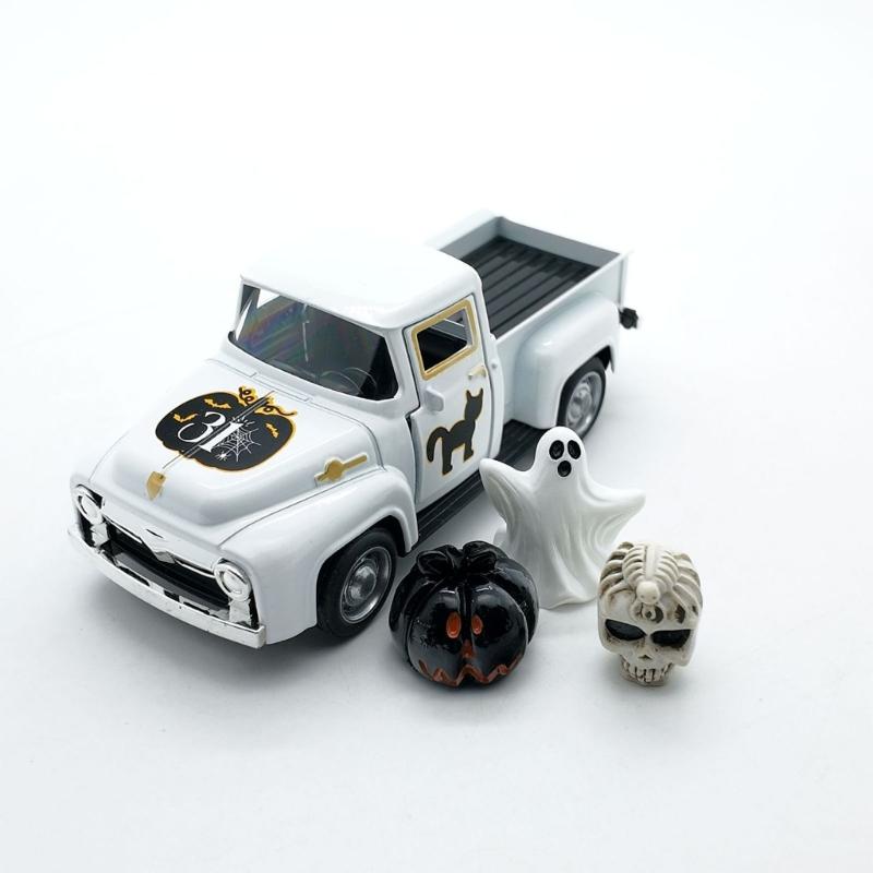 Antique Miniature Haunted Ghostly Truck Ornament Metal Shelf Decors Farmhouses Kitchen Accent For Halloween Enthusiasts