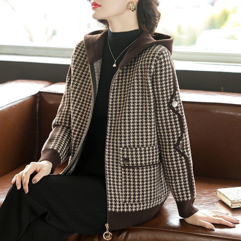 Women's Korean Houndstooth Hooded Coat - Fashionable, Age-Reversing, Casual Top for Autumn and Winter