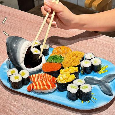 Žraločí Design Sushi Talíř 3 v 1 Keramický Jídelní Talíř s Misku na Omáčku Držákem na Hůlky Jídlo Bezpečné pro Mikrovlnnou Troubu Sushi Podnos