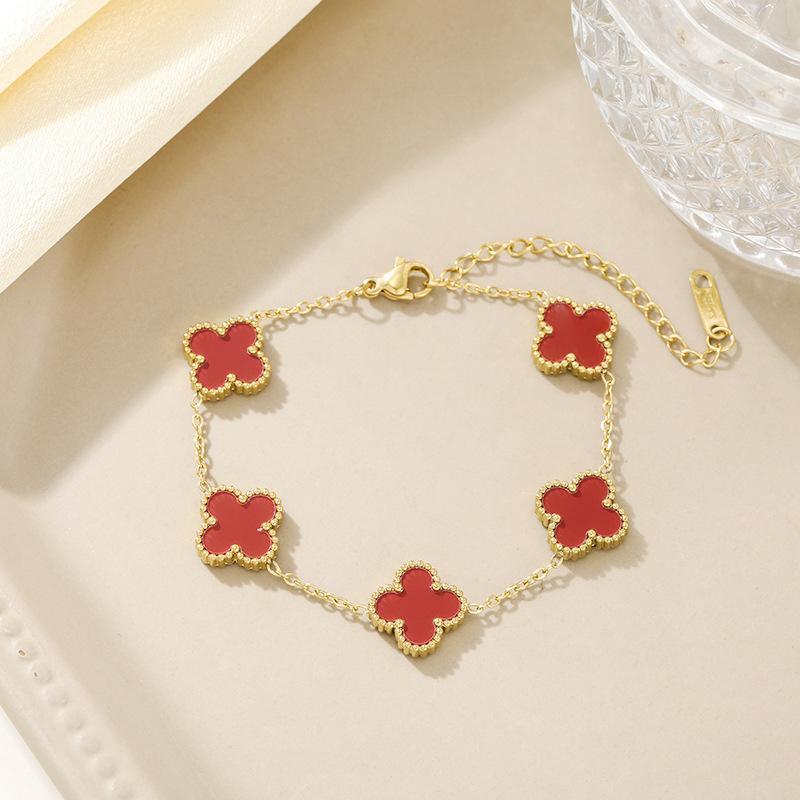 Four-leaf Clover Bracelet A Stylish and Luxurious Titanium Steel Bracelet for Women Featuring An Elegant Design and A High-end Look