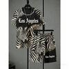 Modisches Herren-Set Buchstabe Zebra-Streifen Bunt Bedrucktes Herren-T-Shirt und Shorts 2-teiliges Set Sommer Lässig Outdoor Herren- und Damen-T-Shirt-Sets