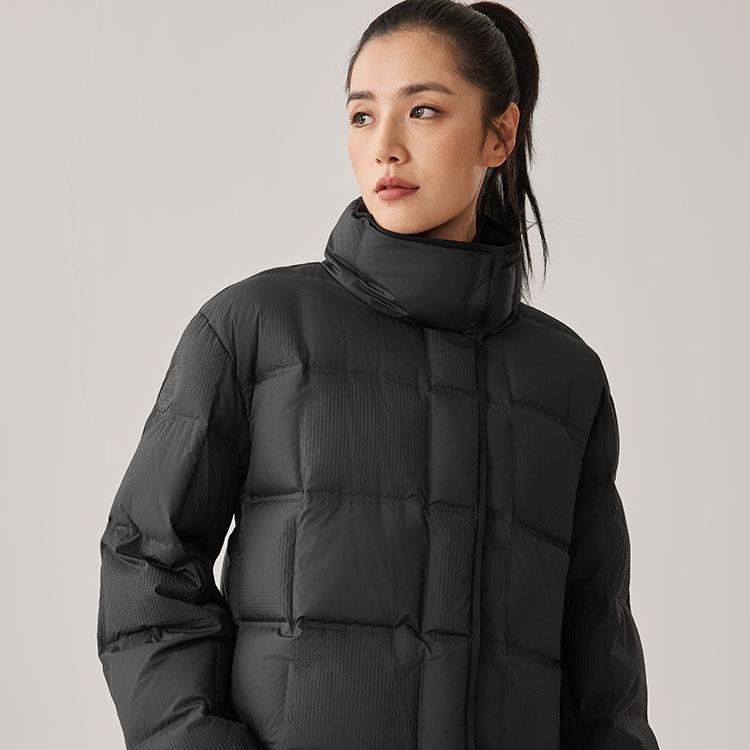 Skechers Warm Windproof Short Down Jacket Women outerwear Carbon-Black P425W095-0018