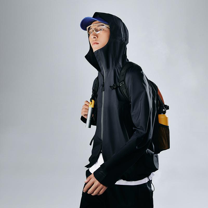 Li Ning CF Reflective Waterproof Breathable Hooded Outdoor Jacket Men Jacket Light-Moon ACFU005-2