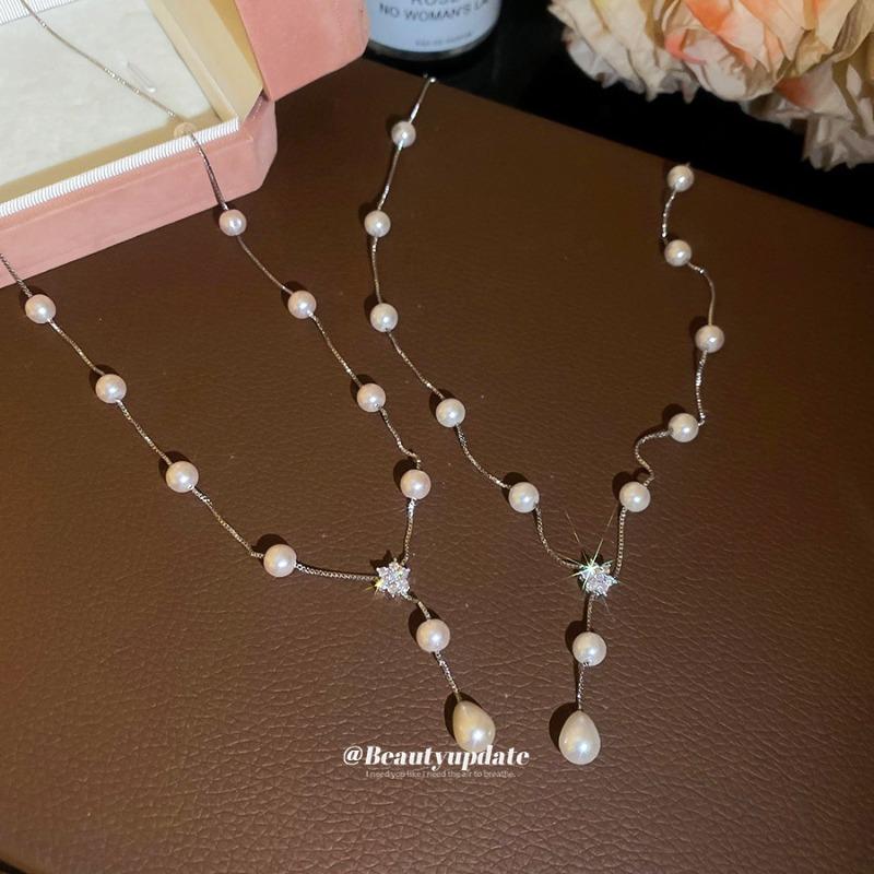 Korean version of zircon flower pearl necklace retro elegant daily commute versatile collarbone chain light luxury high-end neck chain
