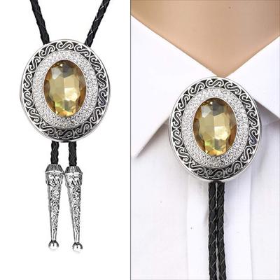 Elegant Bolo Tie with Carving Pendant Crystal Necktie Western Cowboy Necklace Cool Bola Tie Western Cowboy Costume