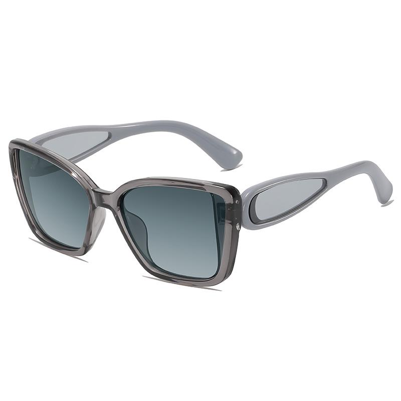 

2026 Women s Anti-UV Polarized Street Style Butterfly Sunglasses