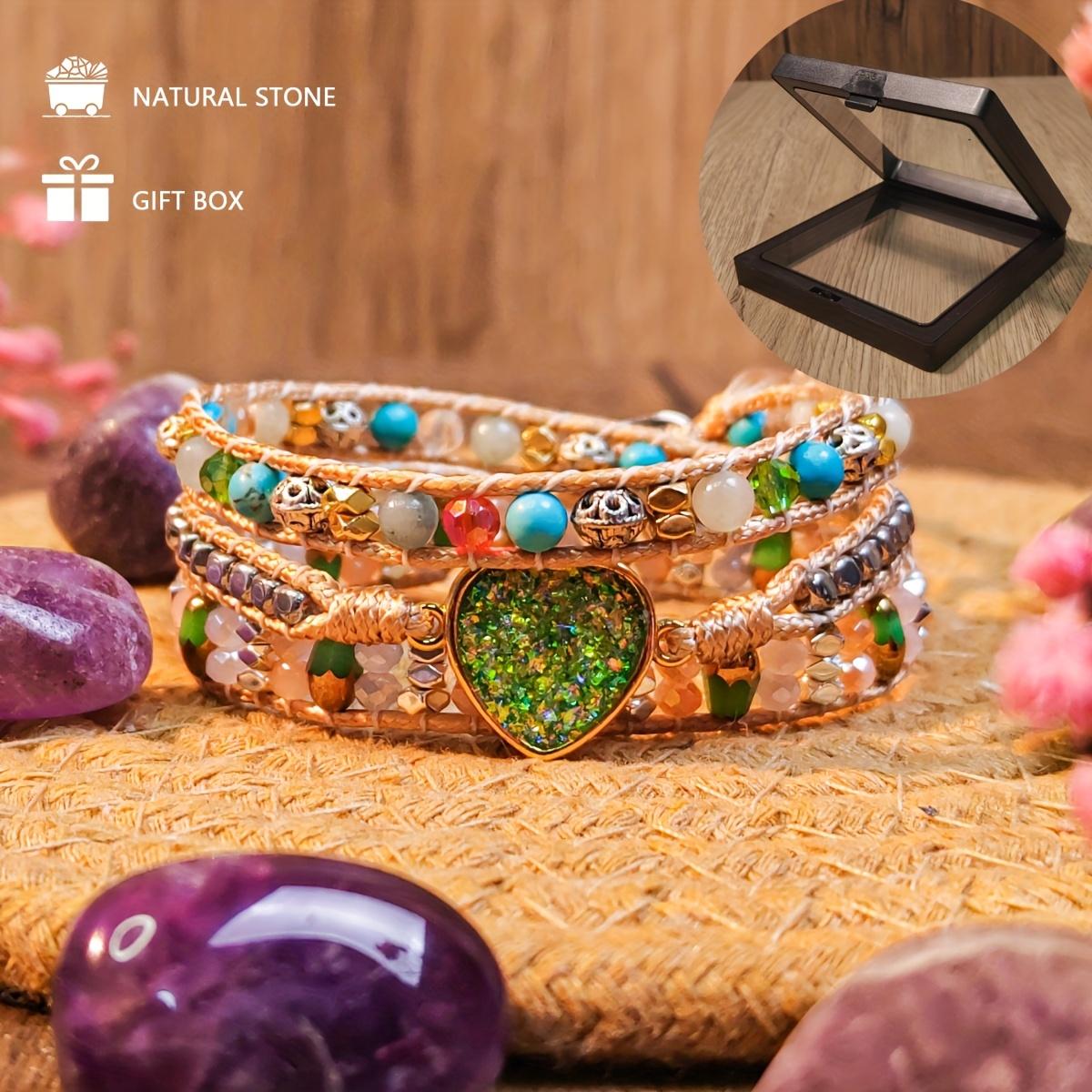 

Handmade natural malachite fluorite necklace and bracelet, perfect for everyday wear, parties, banquets, vacation photography, etc., the best gift. Three-layer natural stone bracelet.