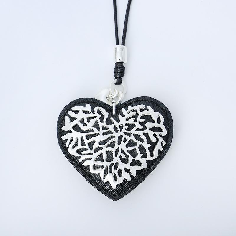 Necklace Vintage Big Peach Heart Premium Tree Of Life Sweater Chain Ladies Alloy Long Necklace