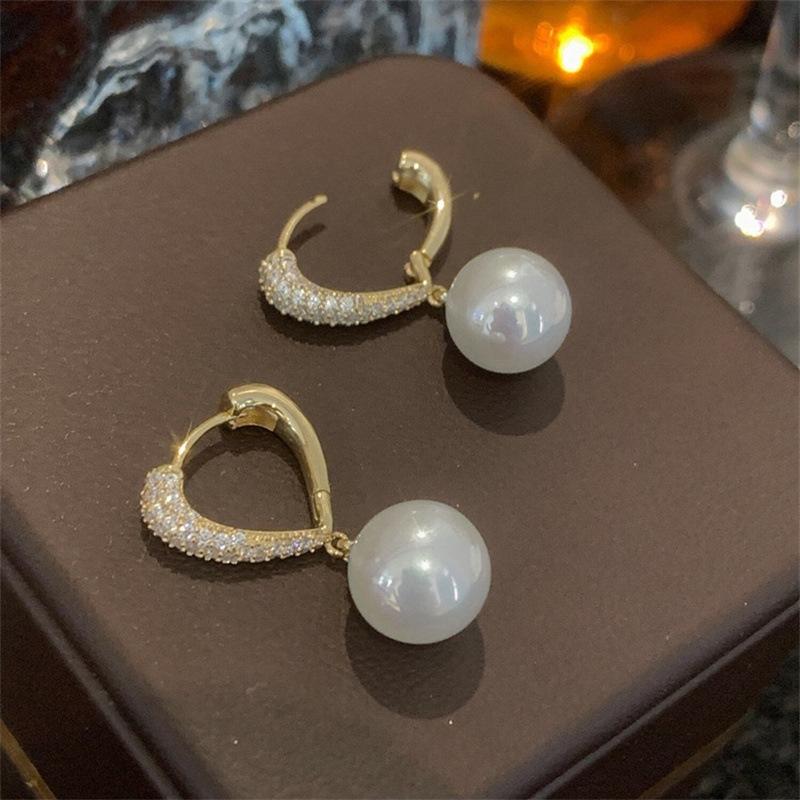 Light Luxury High-End Pearl Earrings, Love Inlaid Zirconium Ear Buckle Earrings, Celebrity Party Earrings For Women