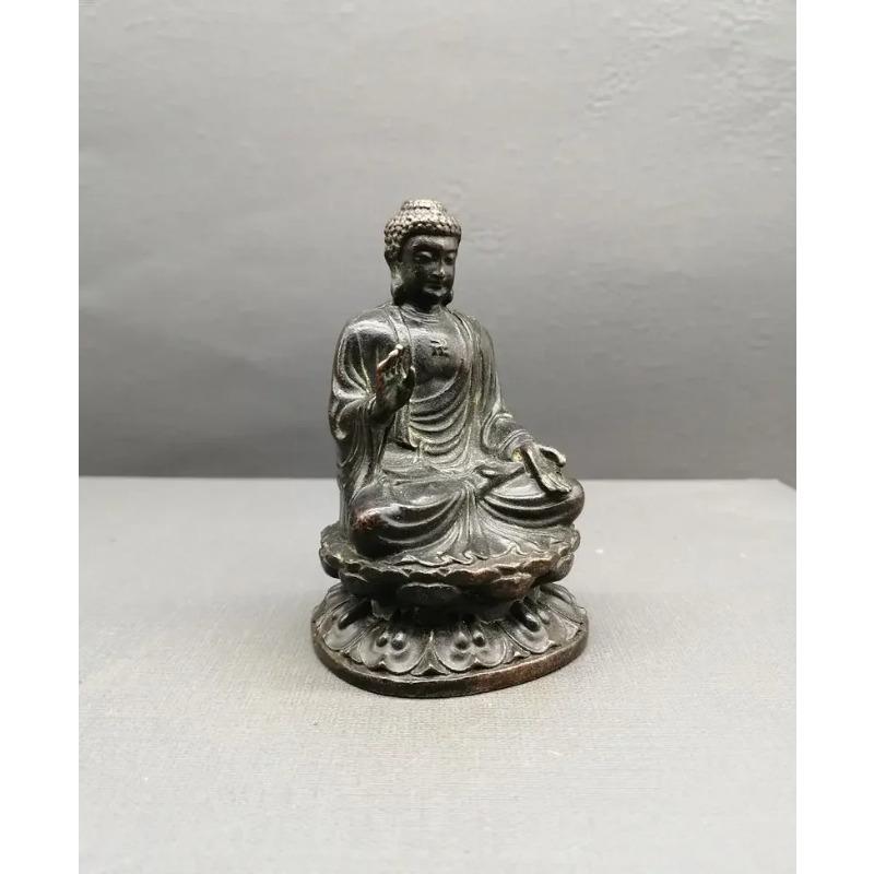Retro Copper Tathagata Buddha Statue Home Decoration Brass Sculpture Retro Living Room Office Desk Ornament Miniatures Figurines.