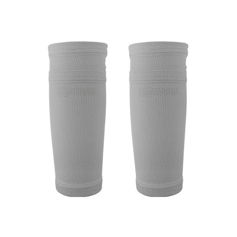 Atmungsaktive Schienbeinschoner-Ärmel im Taschenformat: Fußballsocken mit weichen Einsätzen für Erwachsene & Jugendliche.