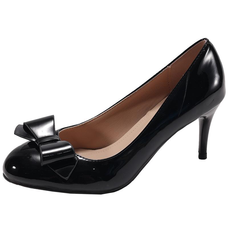 Retro high-end French stiletto light mouth single shoes women's 2025 new autumn skirt versatile Mary Jane shoes