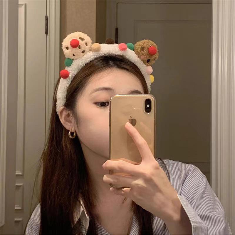 Autumn/Winter Cookie Face Washing Headband - Cute and Quirky Plush Hair Accessory for Kids