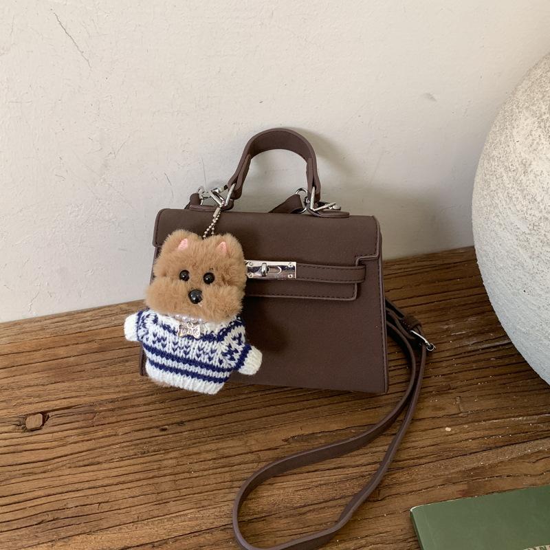 Retro Small Bag Women's Autumn and Winter Versatile 2025 New Simple Fashion Messenger Bag Women's Portable Work Small Square Bag