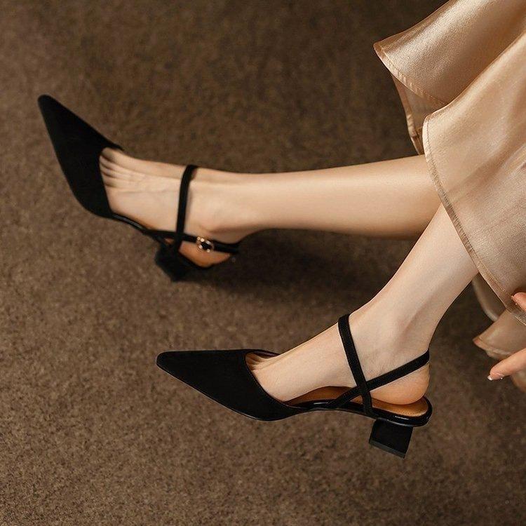French sandals, new models with black high heels, retro thick heel pointed single shoes