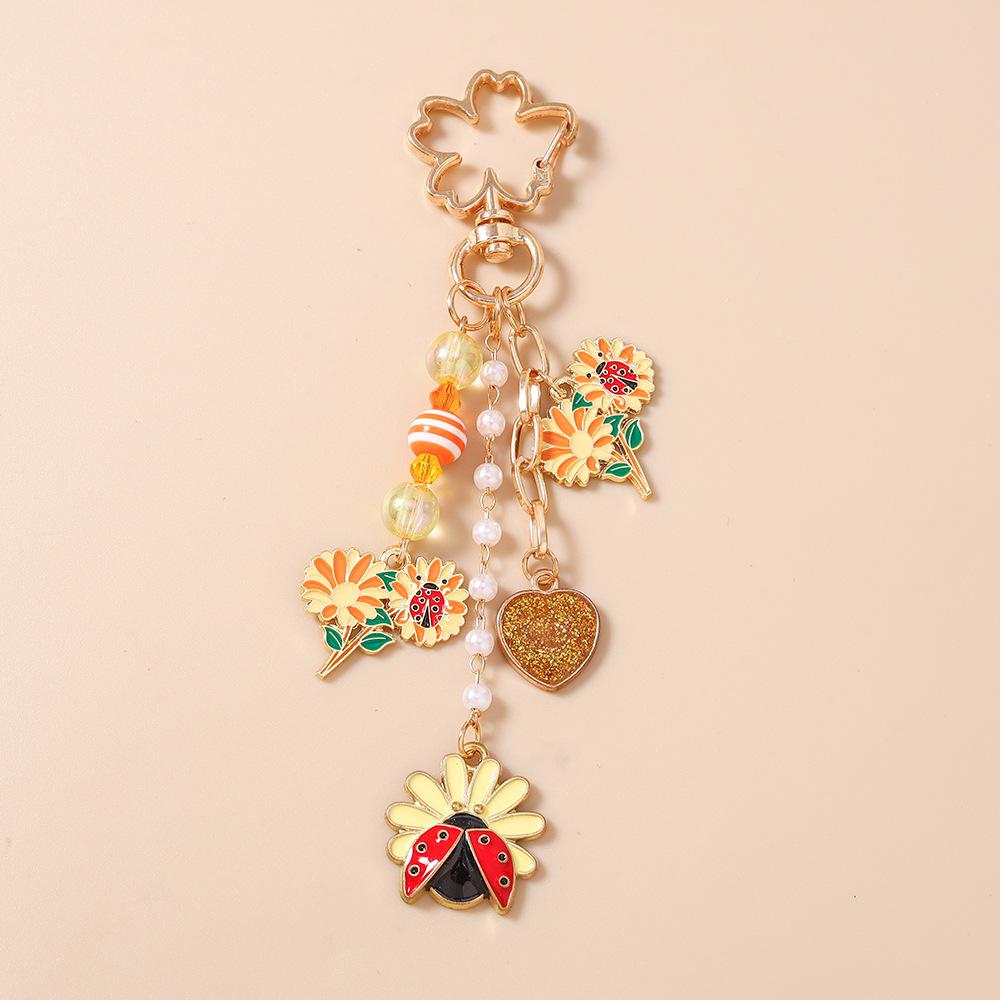 Garden Ballet Keychain Lightweight Flower Butterfly Key Ring Ladybug Enamel Keychain Beaded Bag Charm For Backpack