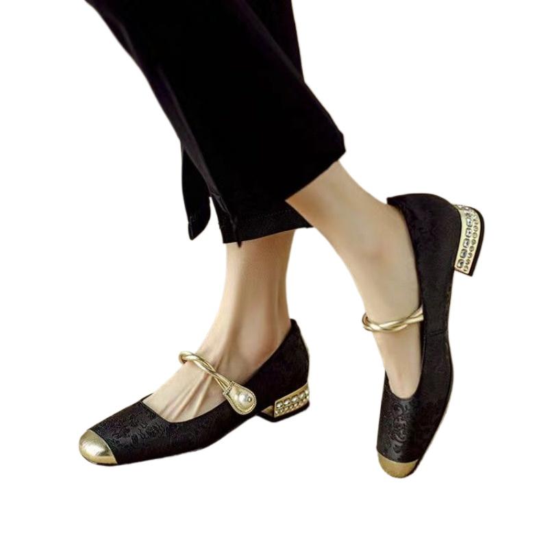 

Мода 2025 Обувь Женская Мэри Джейн Женские Туфли на Высоком Каблуке Модные Платье Лодочки Женские Квадратный Носок Принт Низкий Каблук Смешанные Цвета Обувь Женская 40 чёрный