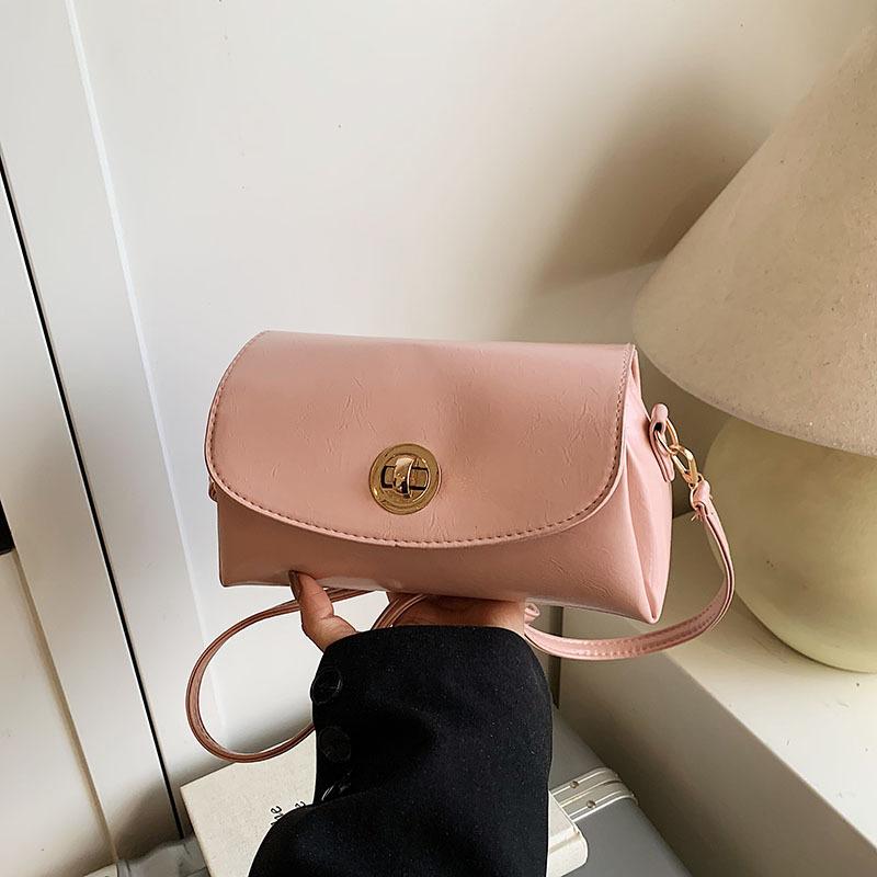Premium oil wax leather small bag women s 2025 new autumn and winter versatile messenger women s bag fashion shoulder armpit bag
