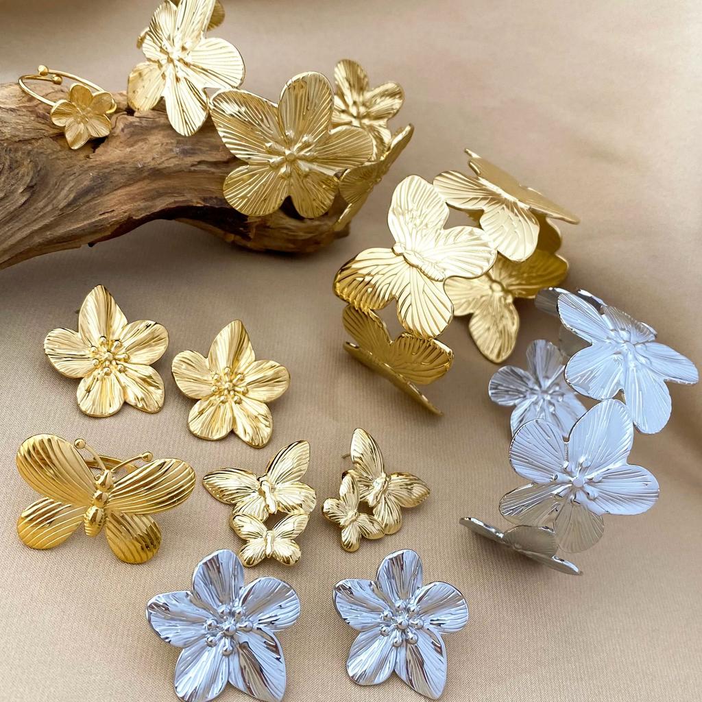 CARLIDANA Fashion Jewelry Gold Plated Bracelets Gift Stainless Steel Hammer Butterfly Flower Cuff Bangle Earrings Rings Set