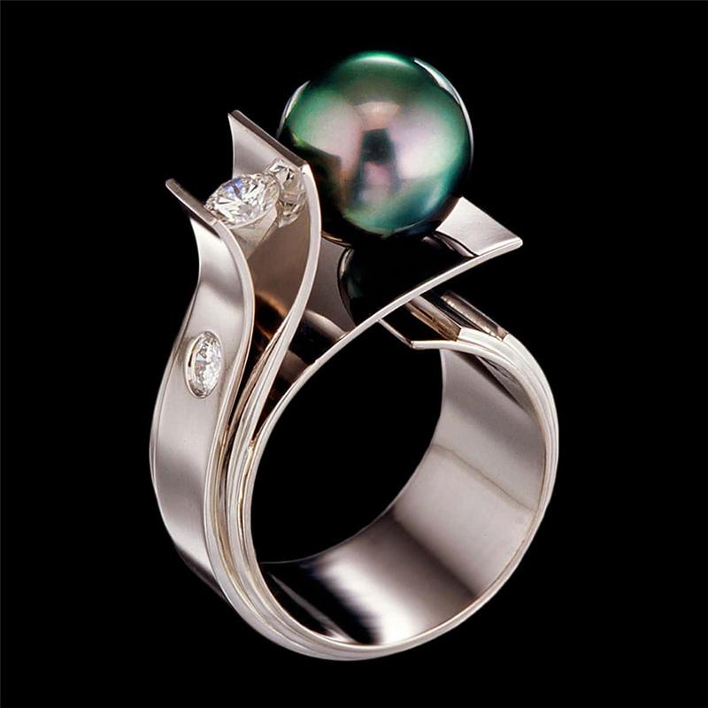 Huitan Unique Design Women Imitation Pearl Ring Gorgeous Wedding Party Luxury Accessories with Shiny CZ Lady Delicate Jewelry