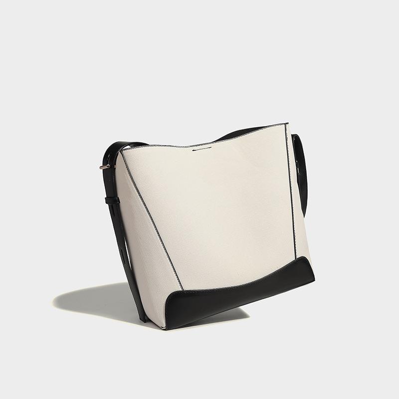 

Large capacity high sense tote women 2024 autumn and winter new commuting lazy bucket shoulder messenger bag чорний