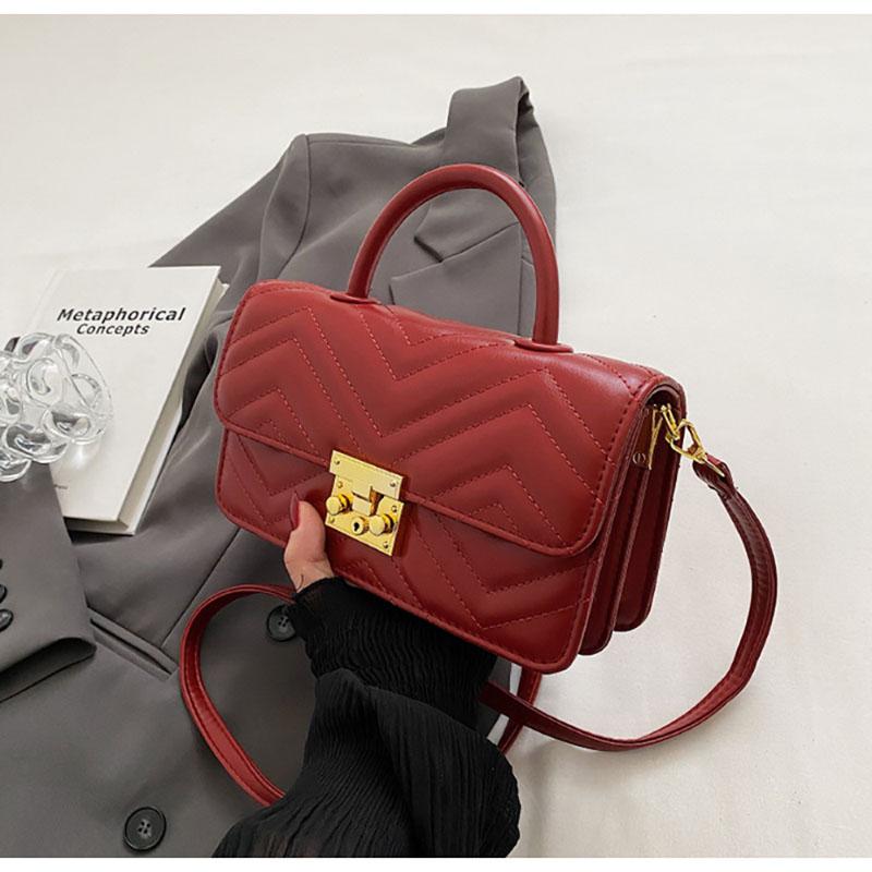 Lekka Luksusowa Tekstura Damska Wysokiej Klasy Czerwona Torba Listonoszka Zimowa Nowa Wersja Koreańska Moda Retro Torebka Popularna Mała Kwadratowa Torba