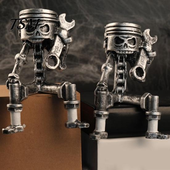 Durable Resin Skeleton Craft Vintage Robot Statue, Industrial Mechanical Figurine, Cool Desktop Atmosphere Ornament Gothic Desk Decor for Office
