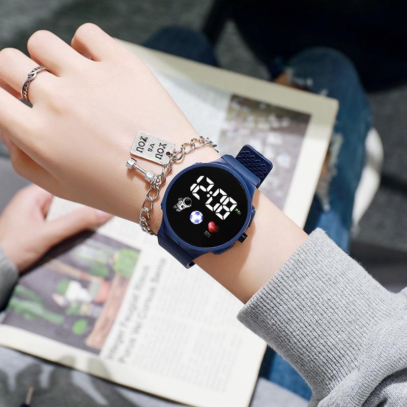 Popular And Stylish Round Electronic Watch For Children With Space Man Design High Tech And Trendy