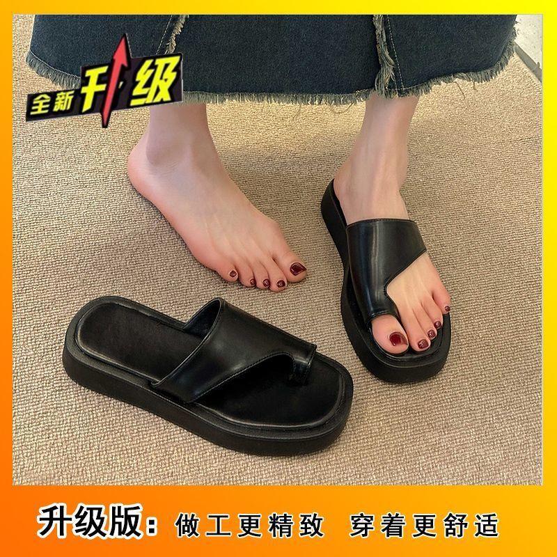 Retro niche platform slippers women's outerwear 2025 autumn new fashion cover toe soft sole comfortable beach sandals