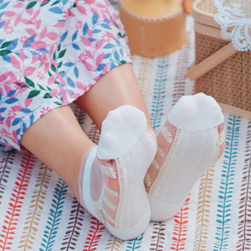 RNOT Creme Vanilla See-Through Lace Socks (5 type)