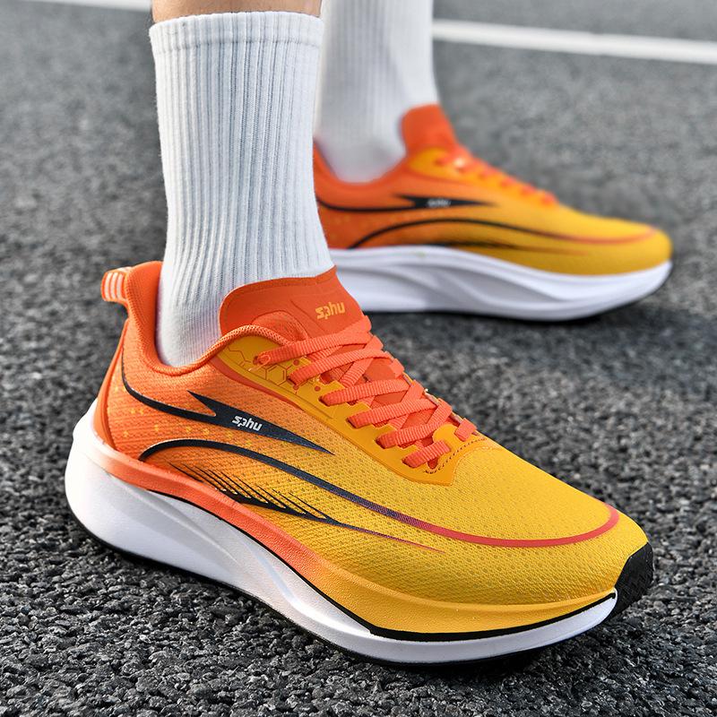 2025 Men's Carbon Plate Running Shoes: Lightweight, Shock-Absorbing, Breathable Gradient Mesh Design