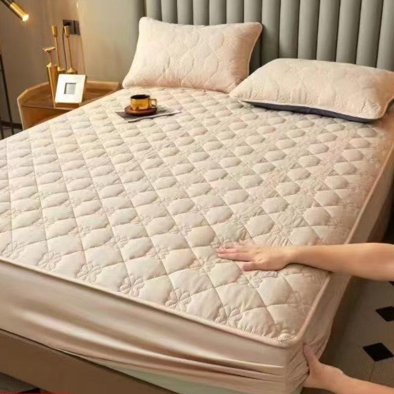 1pcs Waterproof Thickened Fitted Sheet Cotton Quilted Bedspread Full Package Mattress Protective Cover Anti Slip and Dustproof Covers Home Textiles