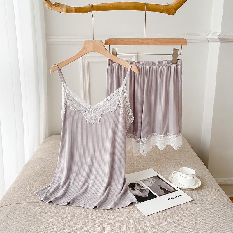 Women s Summer Lace Trim V-Neck Camisole Pajama Set One Size светло-серый