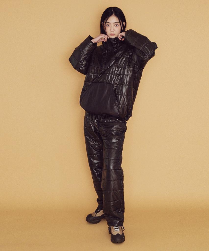 MAYOL Uniquilted Setup Pants_Glossy Black