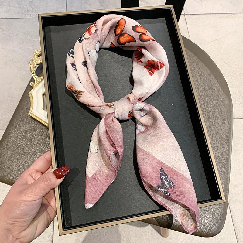 

Дизайнерский шелковый шарф в японском и корейском стиле: Элегантный Двусторонний, Уникальные Цвета, Высококлассный Стиль 70*70 cm