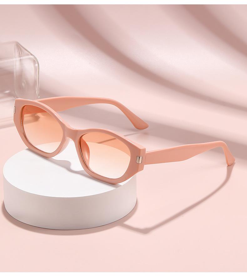 New Fashion Narrow Frame Cat Eye Sunglasses Women Retro Outdoor Sunshade Sun Glasses Trendy Eyewear Uv400 Luxury Brand Design