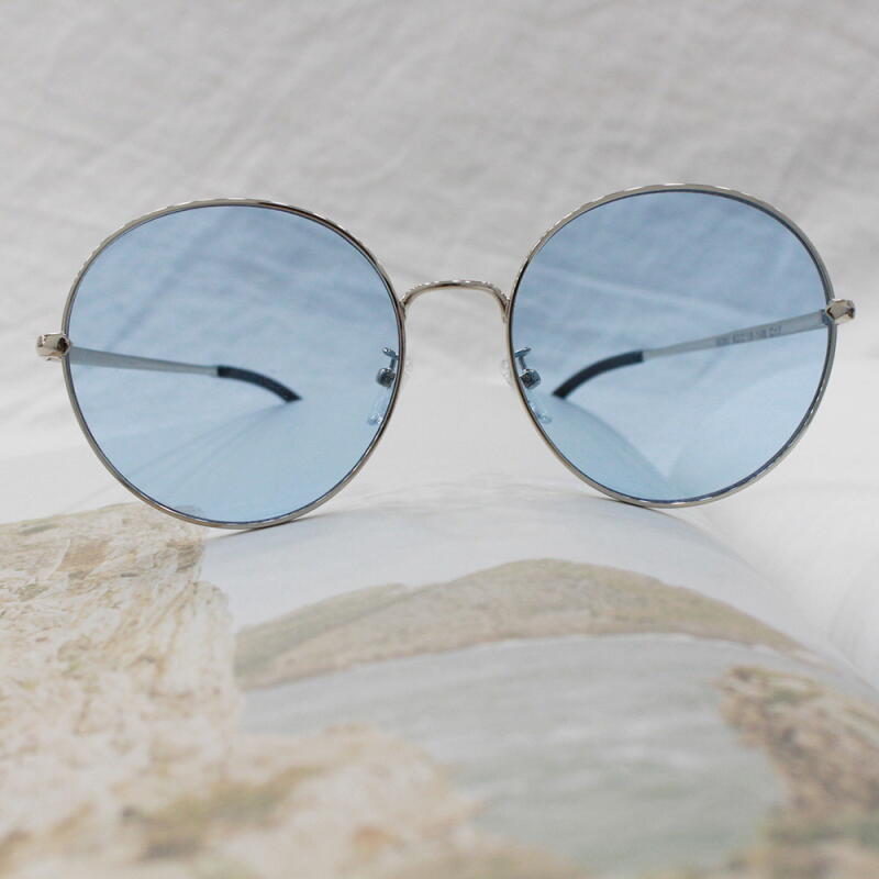 Men's and Women's Thin Oversized Round Tinted Sunglasses