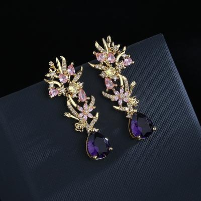Orecchini a forma di fiore con diamanti intarsiati, esagerati e suggestivi, alla moda, con diamanti colorati cavi
