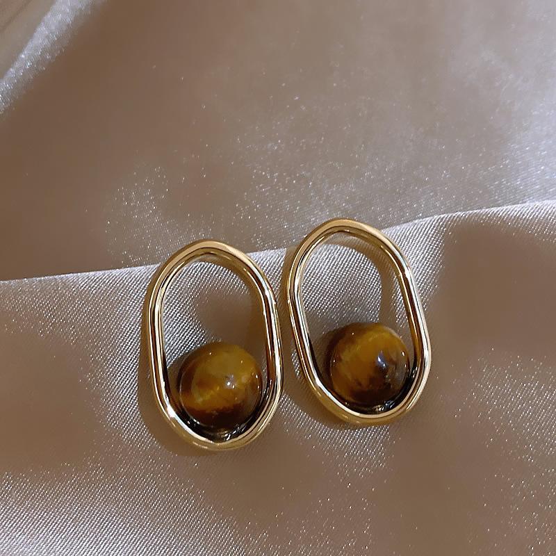 Maillard artificial tiger's eye stone ear buckle retro fashion high-end earrings light luxury temperament earrings