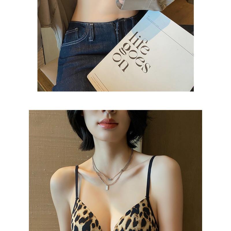 Women Front Closure Push Up Wireless Deep V Seamless Sexy Comfort Bra