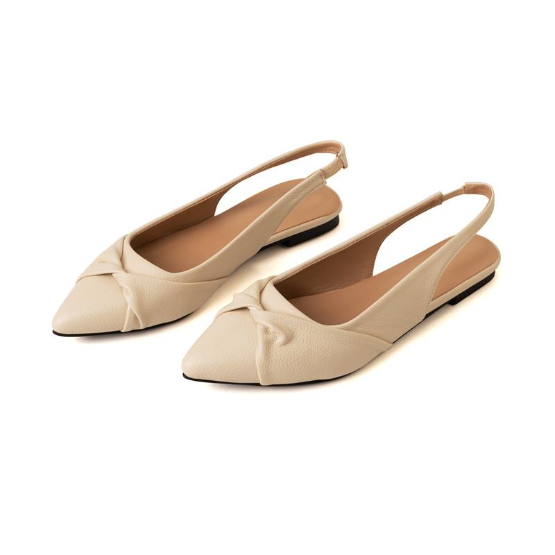 Women's Flat-soled Sandals Summer New Comfortable Versatile Pointed Large-size Sandals